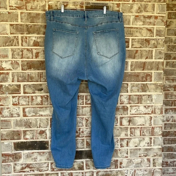 Rue21 Blue Curvy Stretchy Skinny Jeans - Picture 9 of 10